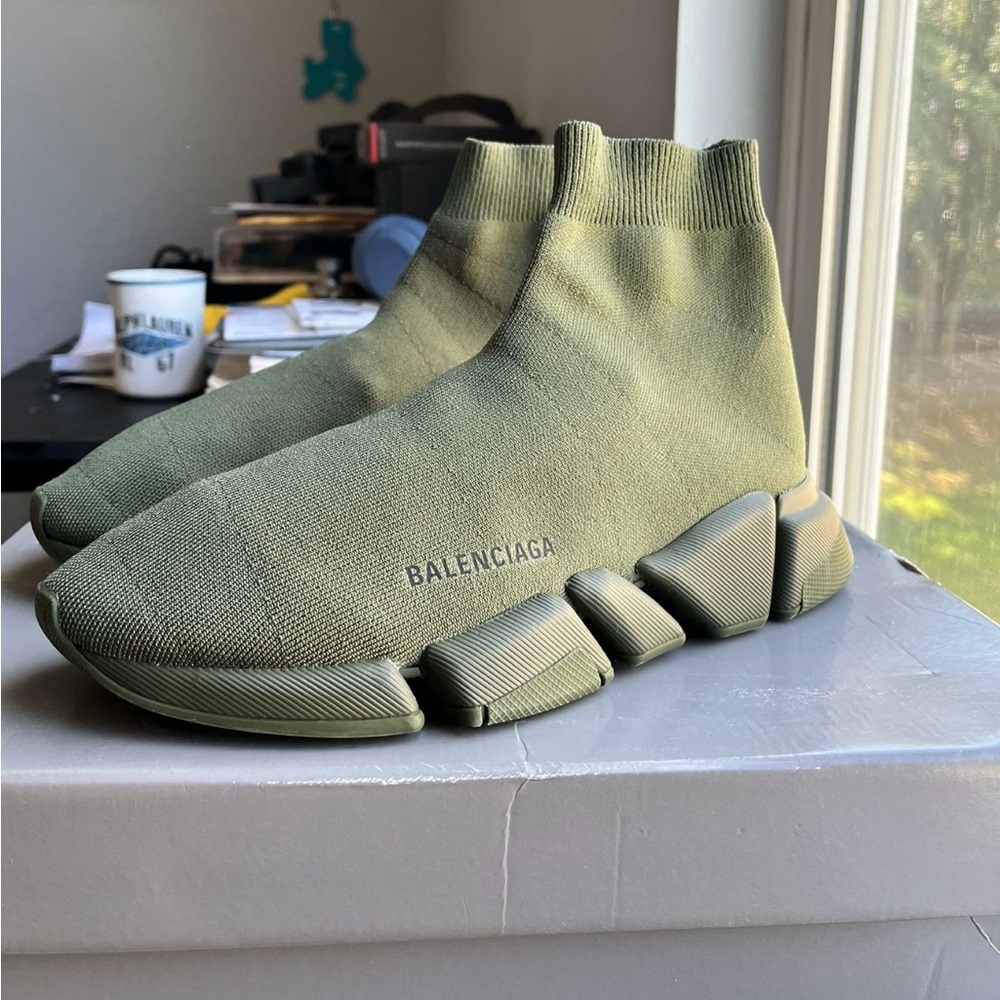 Balenciaga speed runners